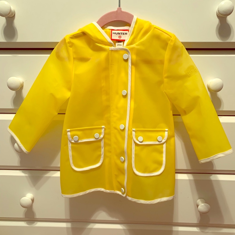 18M Hunter Target exclusive Raincoat.